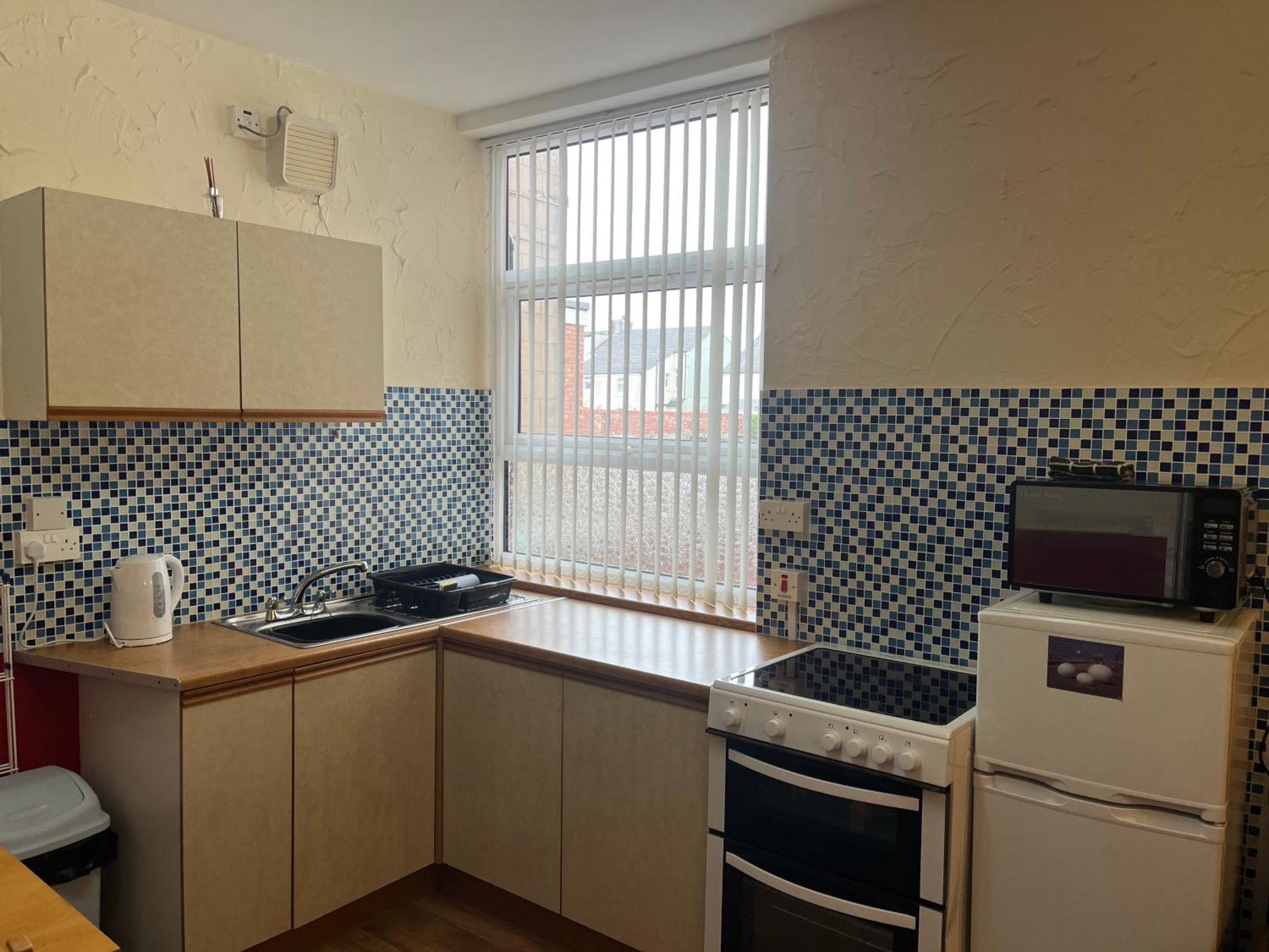 Lindisfarne Holiday Apartments - Families & Couples Only Blackpool Exteriör bild